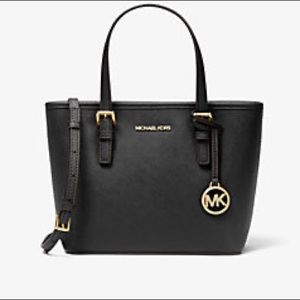 Micheal Kors bag